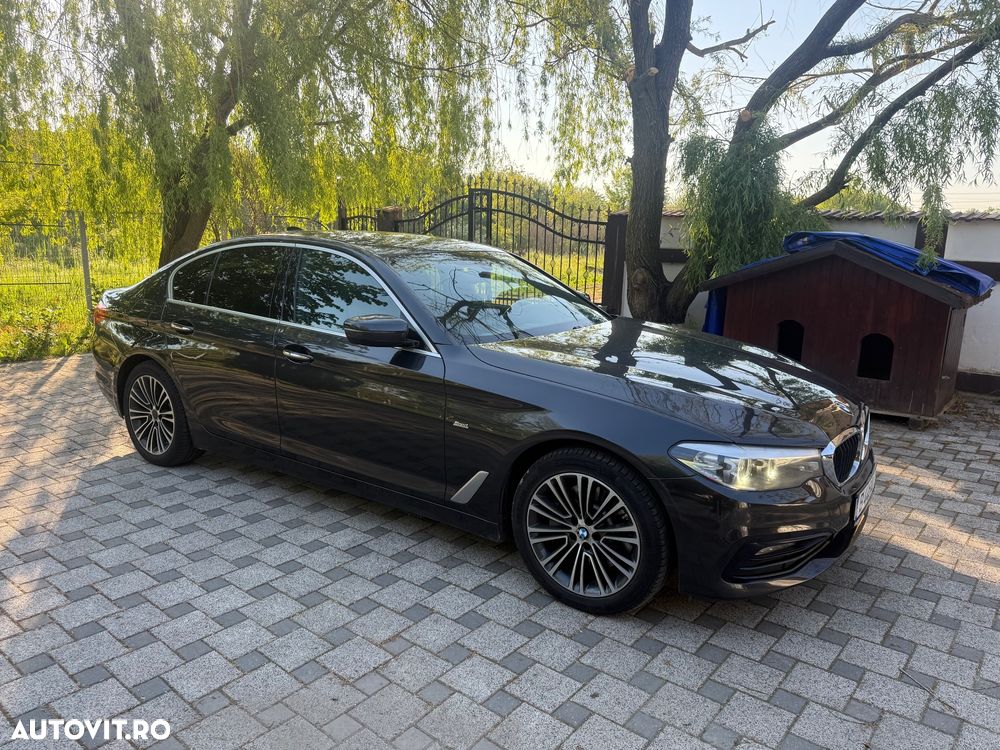 BMW Seria 5 530d Aut. Sport Line - 2