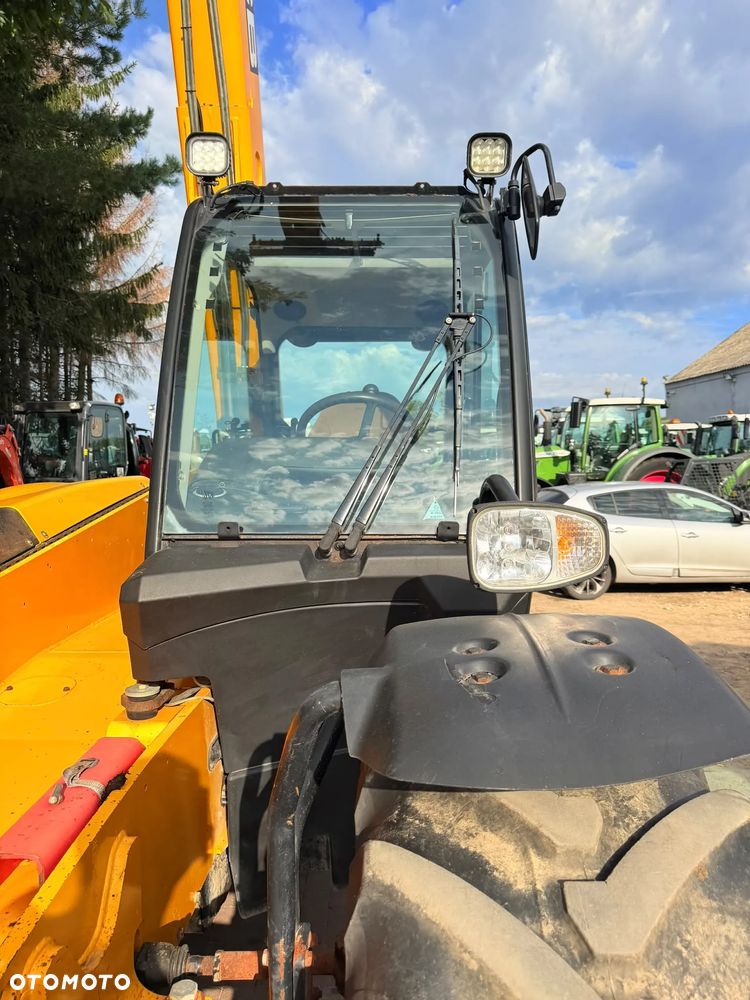 JCB 541-70 AGRI SUPER - 6