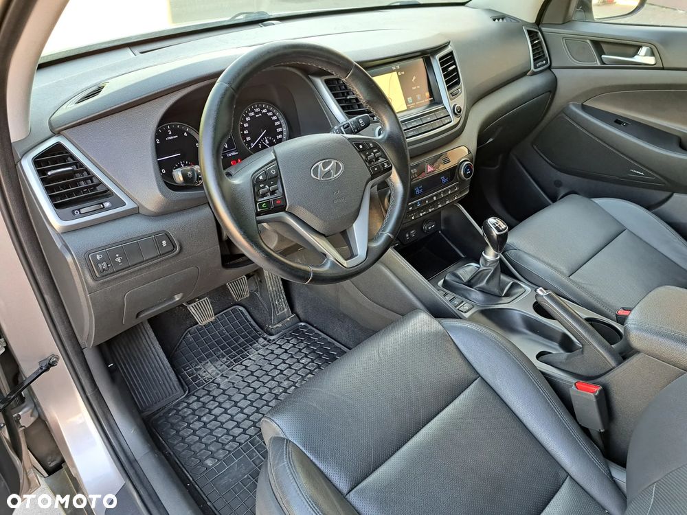 Hyundai Tucson - 14