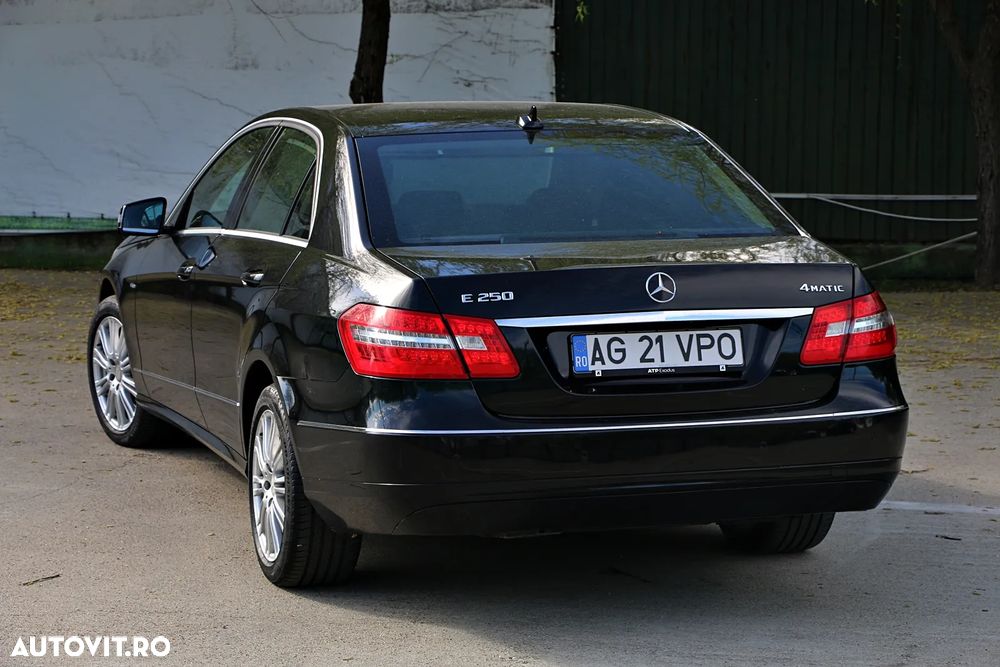 Mercedes-Benz E 250 CDI 4MATIC 7G-TRONIC Elegance - 9