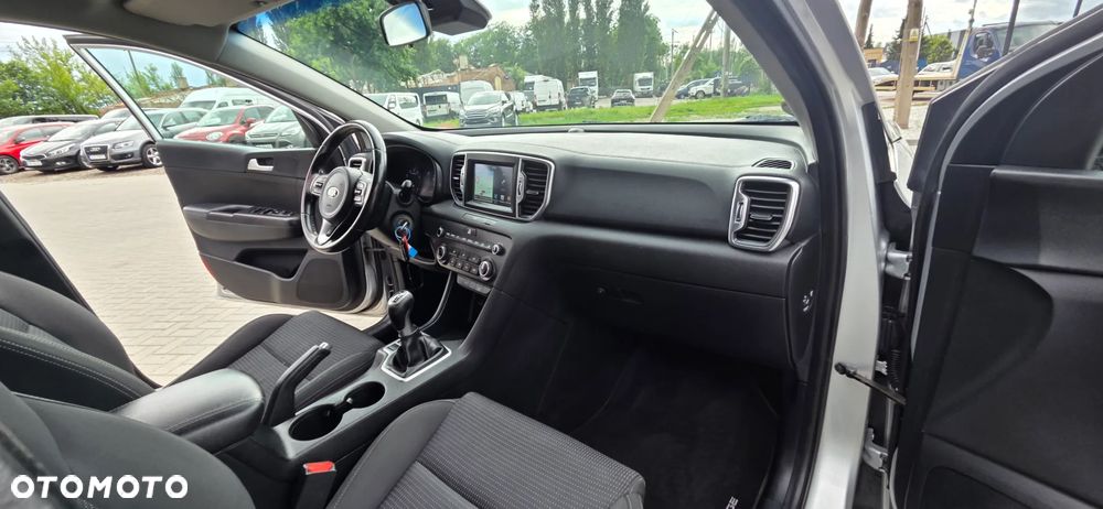 Kia Sportage 1.6 T-GDI AWD VISION - 38