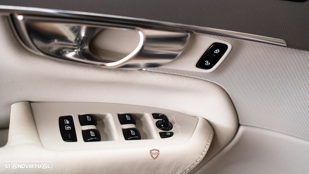 Volvo XC 90 2.0 T8 PHEV Inscription AWD - 15