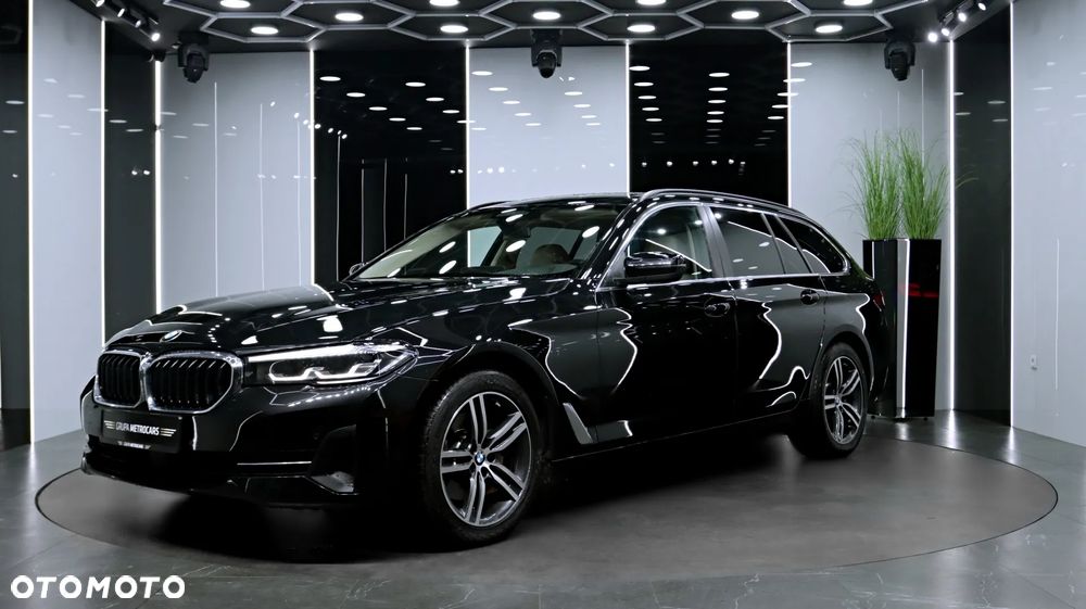 BMW Seria 5 520d MHEV Luxury Line sport - 2