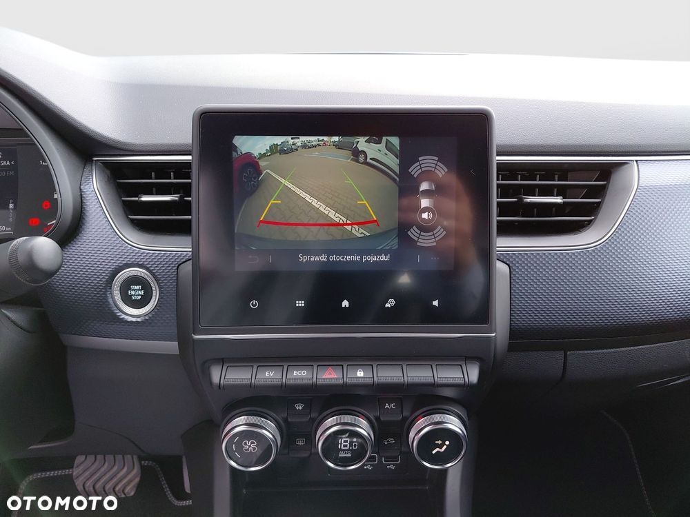 Renault Arkana 1.6 E-TECH Zen MMT - 17