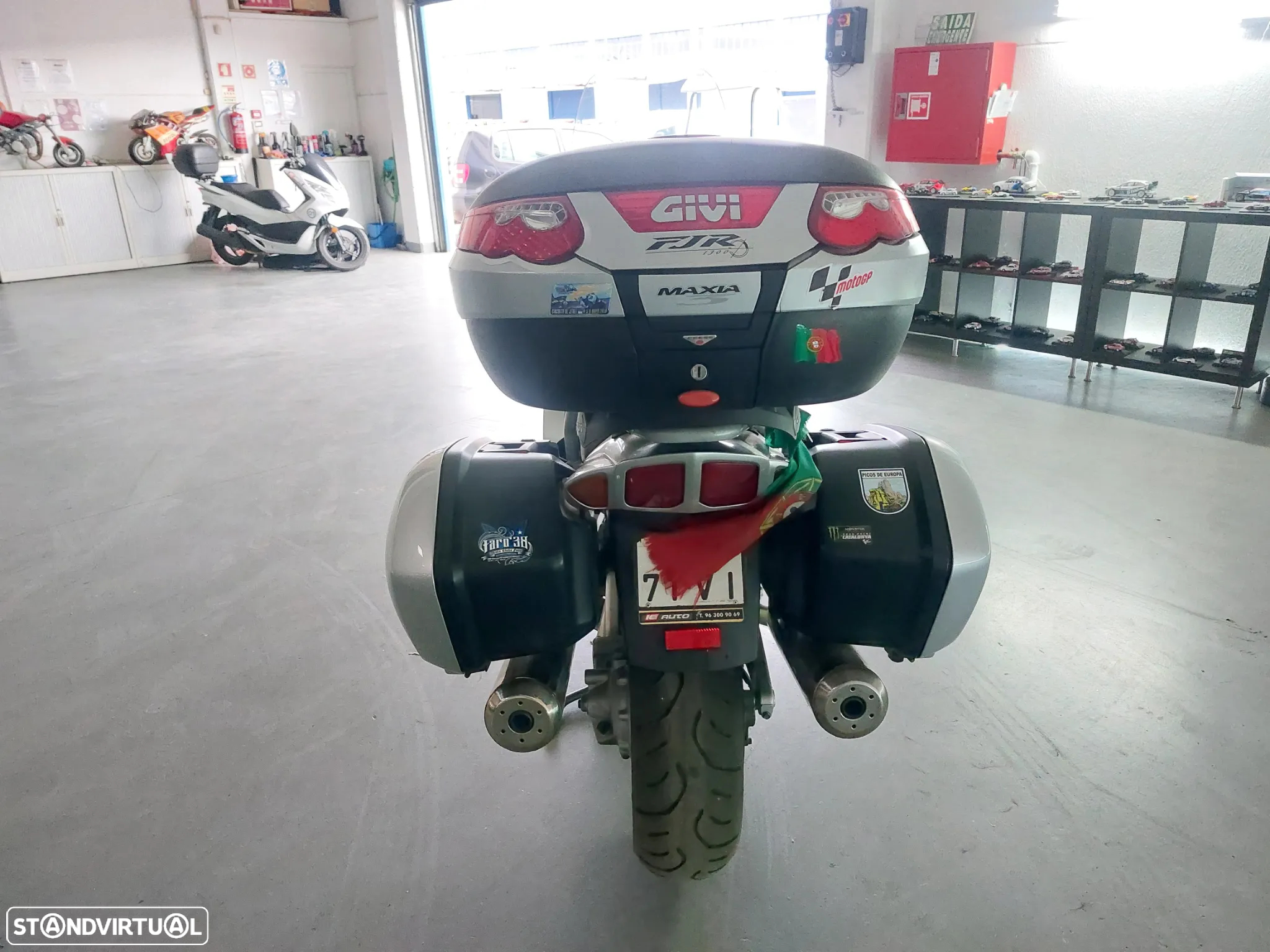 Yamaha FJR 1300 - 5