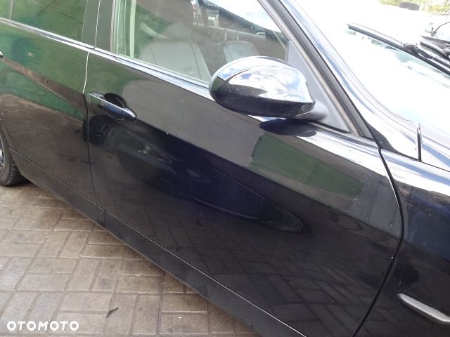 Prawe przednie drzwi BMW E90 Schwarz 2 668/9 - 1