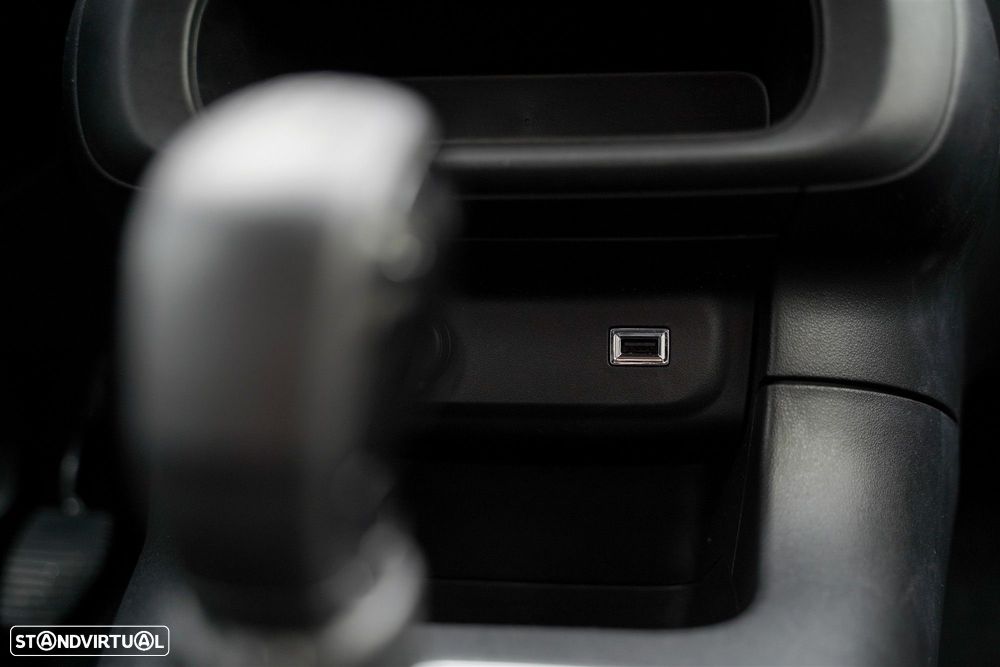 Citroën C3 1.2 PureTech C-Series - 22