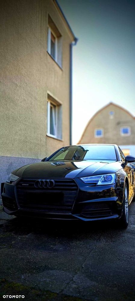 Audi A4 Limousine - 1