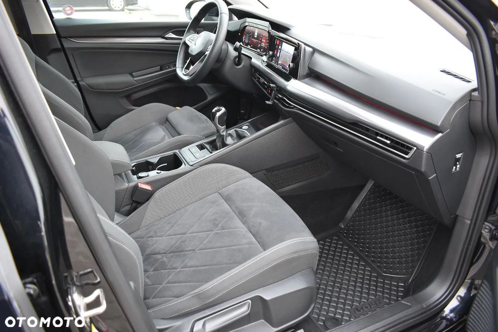 Volkswagen Golf 1.5 TSI EVO Style - 10