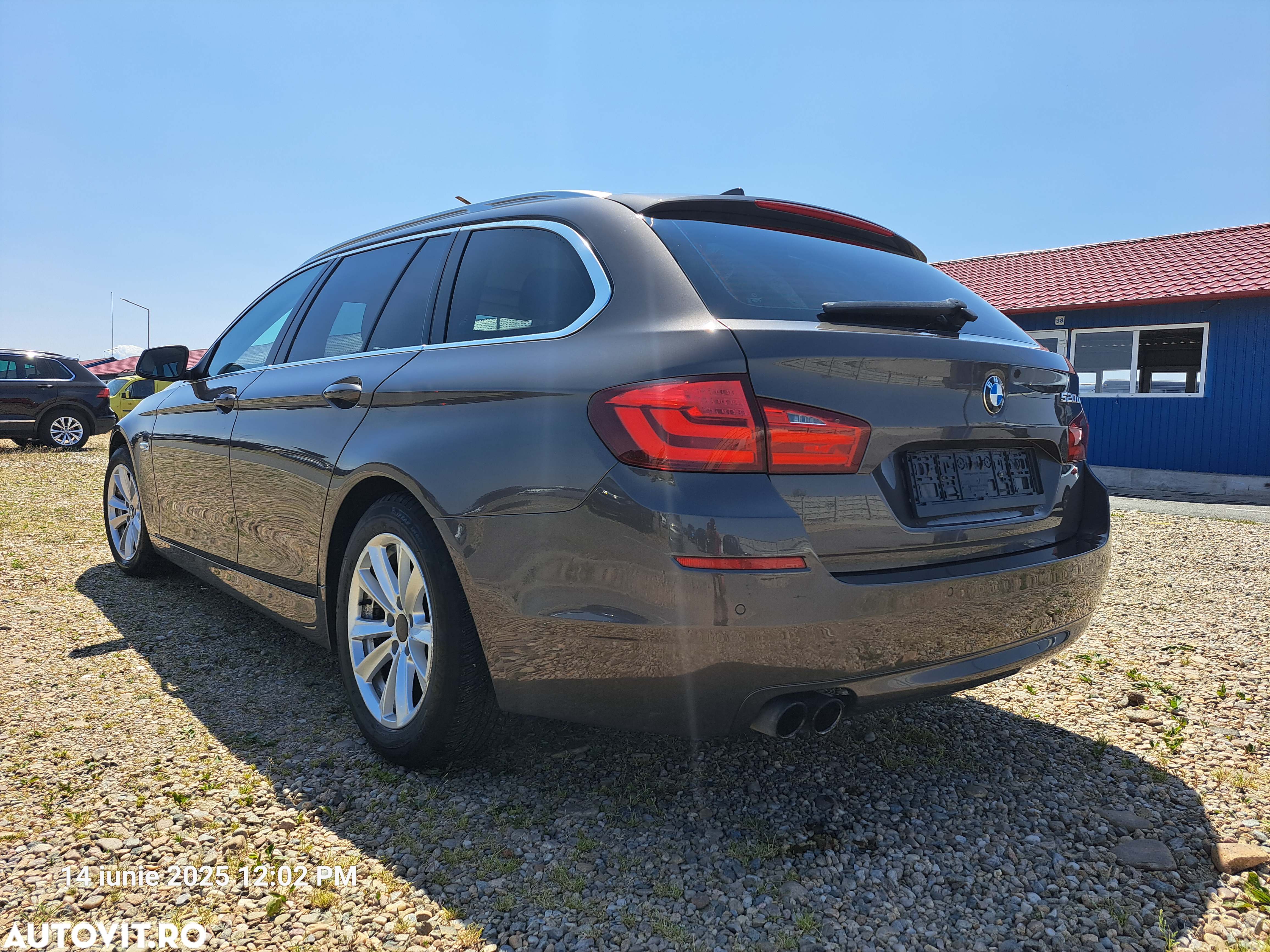 BMW Seria 5 520d Touring - 4