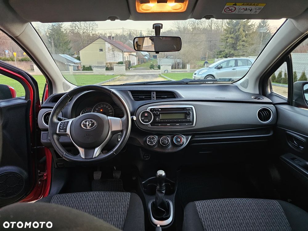Toyota Yaris 1.0 Active - 10