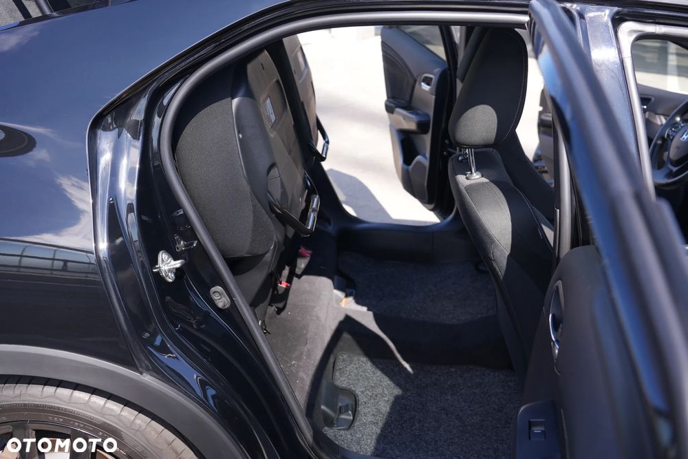 Honda Civic 1.8 Sport (Honda Connect+) - 32