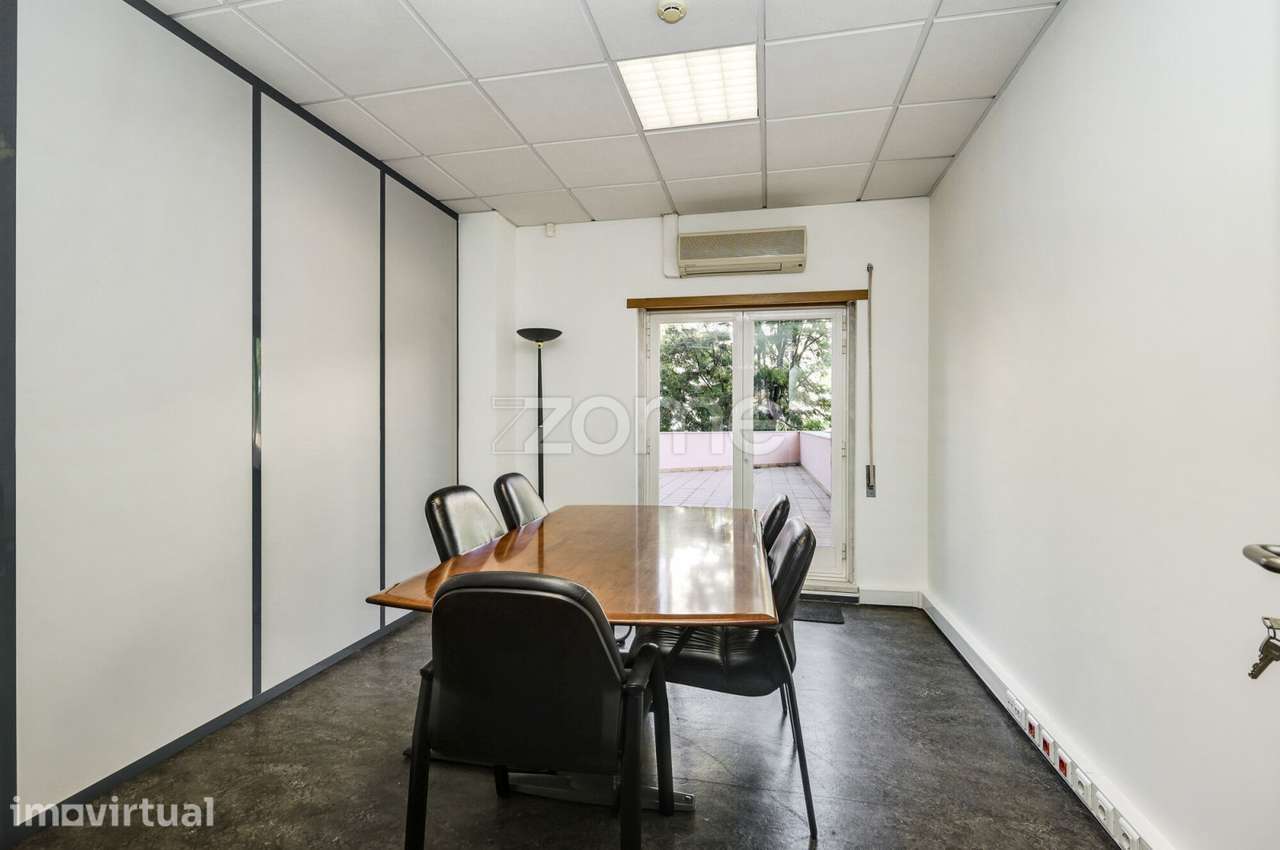 Escritório mobilado com 97 m² e dois amplos terraços |Lisboa - Grande imagem: 5/28