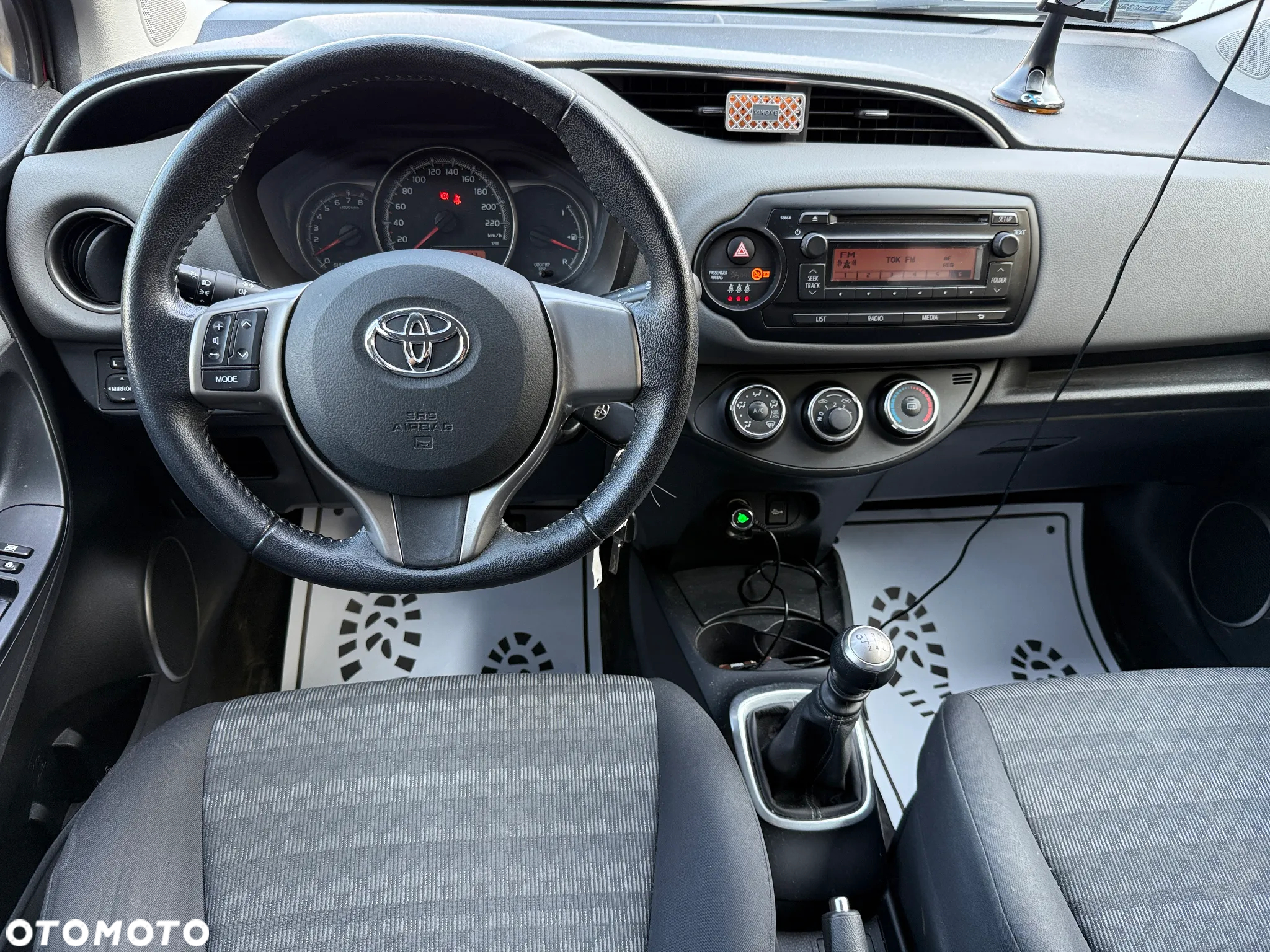 Toyota Yaris 1.33 Active EU6 - 4