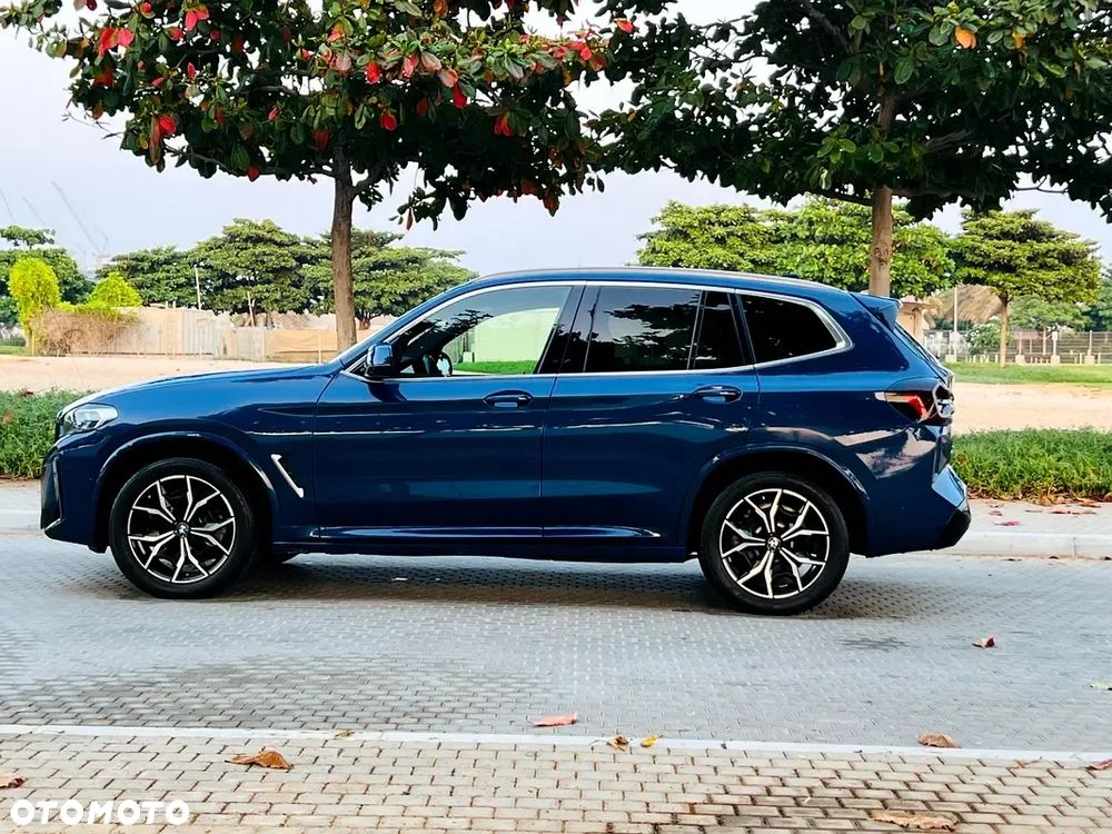 BMW X3 xDrive30i Luxury Line sport - 7