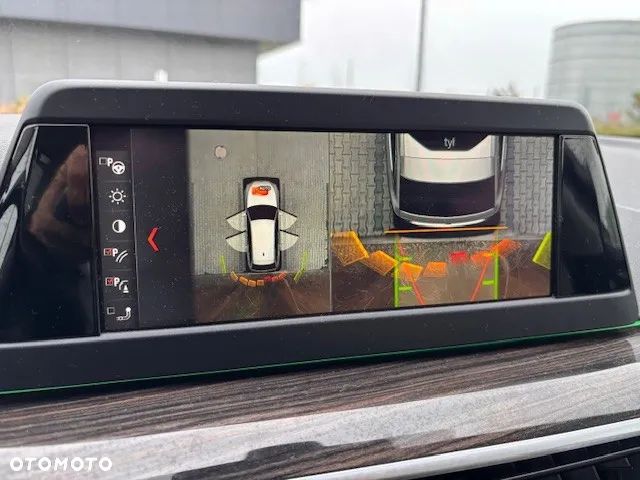 BMW Seria 5 520d Luxury Line - 22