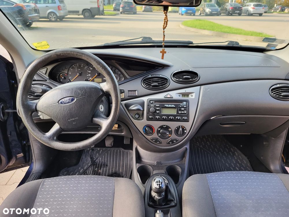 Ford Focus 1.6 Comfort - 16