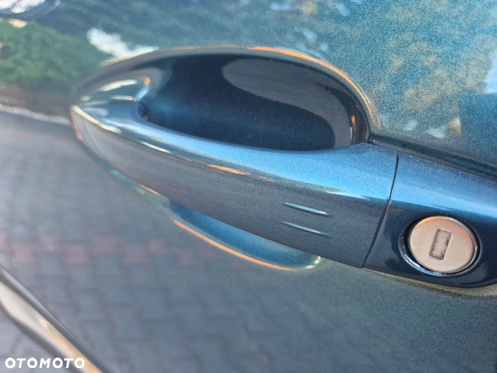 Peugeot 5008 BlueHDI 130 EAT8 Allure Business-Paket - 17