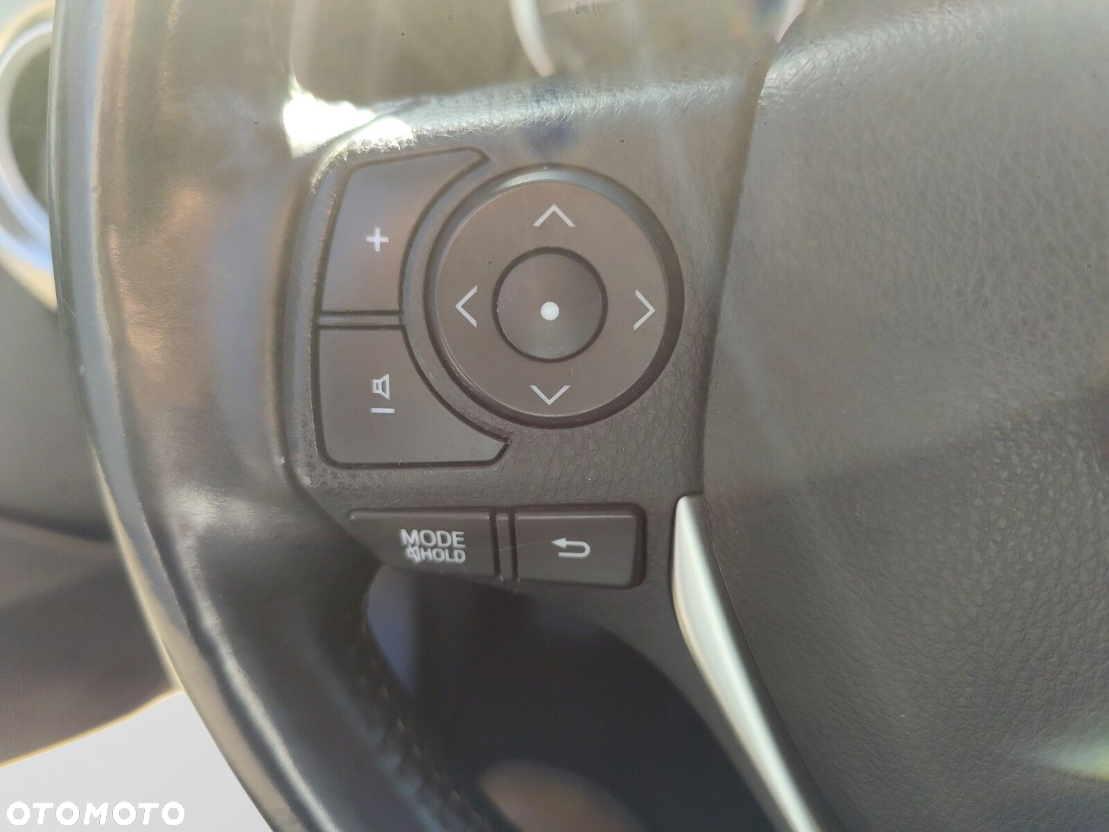 Toyota Auris - 23