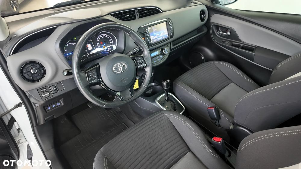 Toyota Yaris 1.5 VVT-i Style Selection - 10