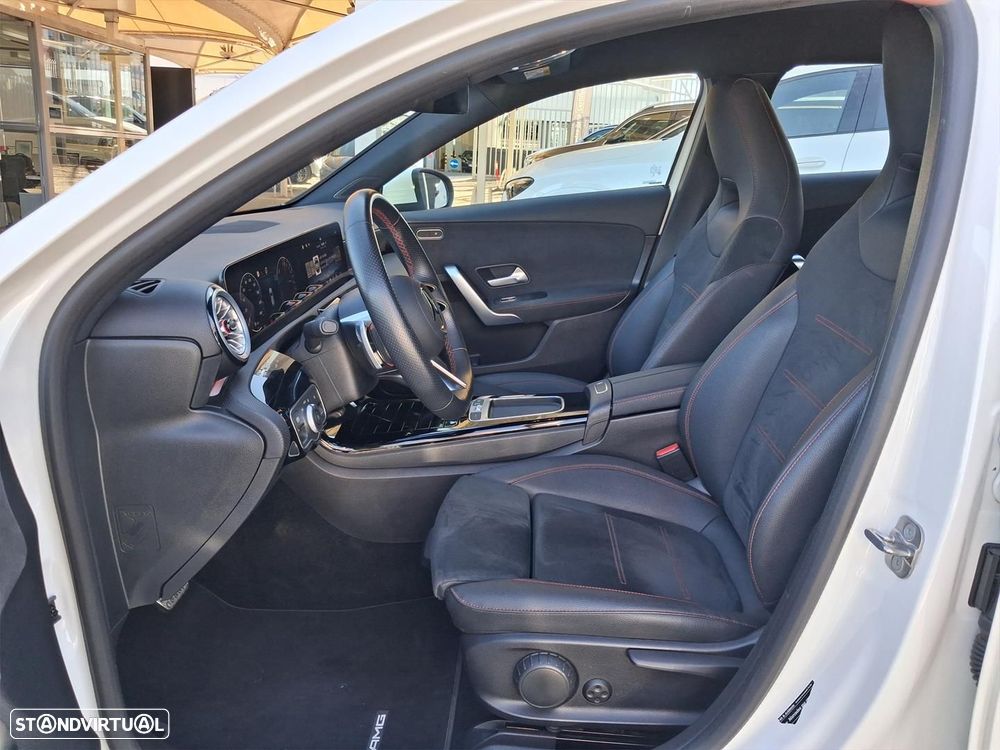 Mercedes-Benz A 250 e AMG Line - 11