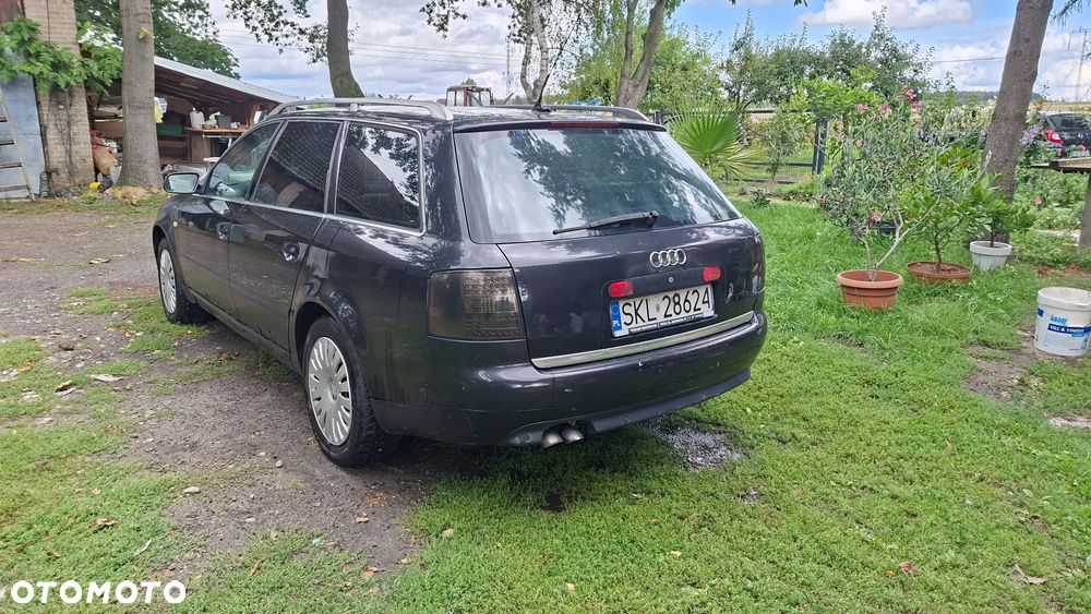 Audi A6 Avant 2.5 TDI - 4