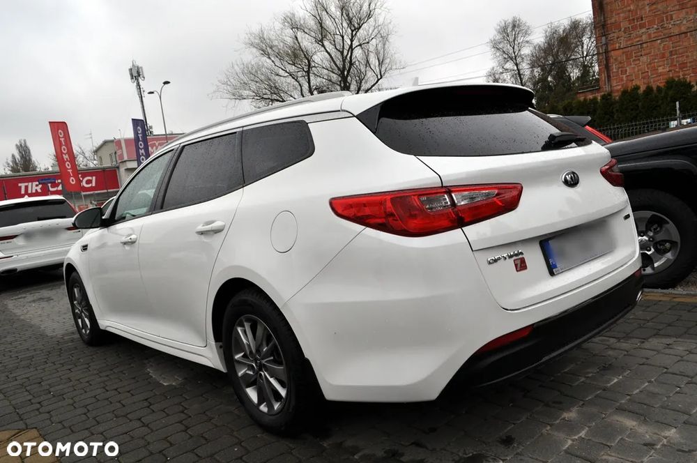 Kia Optima 1.7 CRDI L - 13
