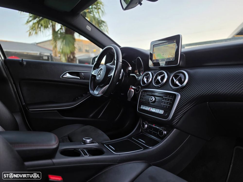 Mercedes-Benz A 180 d 7G-DCT AMG Line - 29