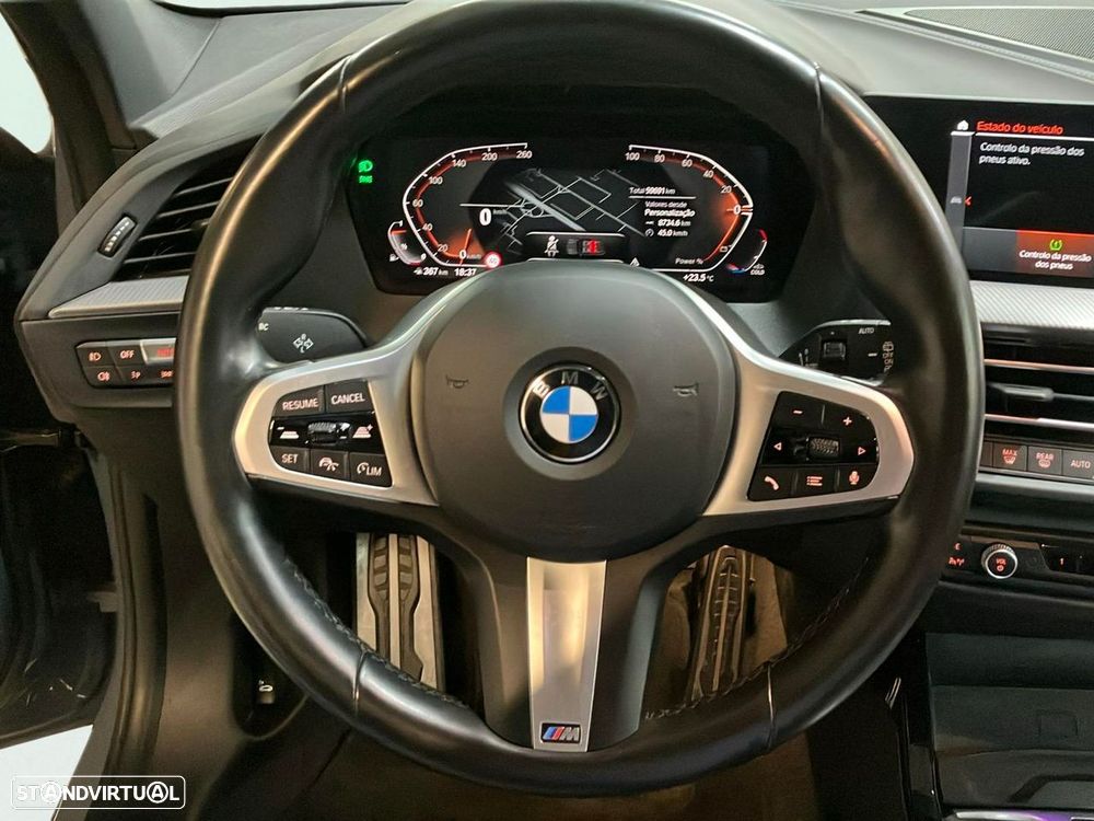 BMW 118 i Pack Desportivo M Auto — fotografia 7