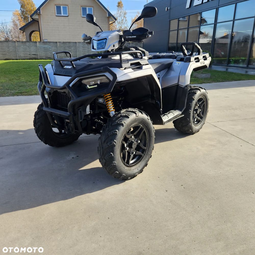 Polaris Sportsman - 7