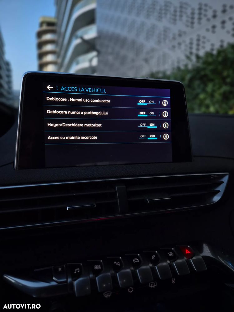 Peugeot 3008 1.2 PureTech Turbo S&S EAT6 GT-Line - 31