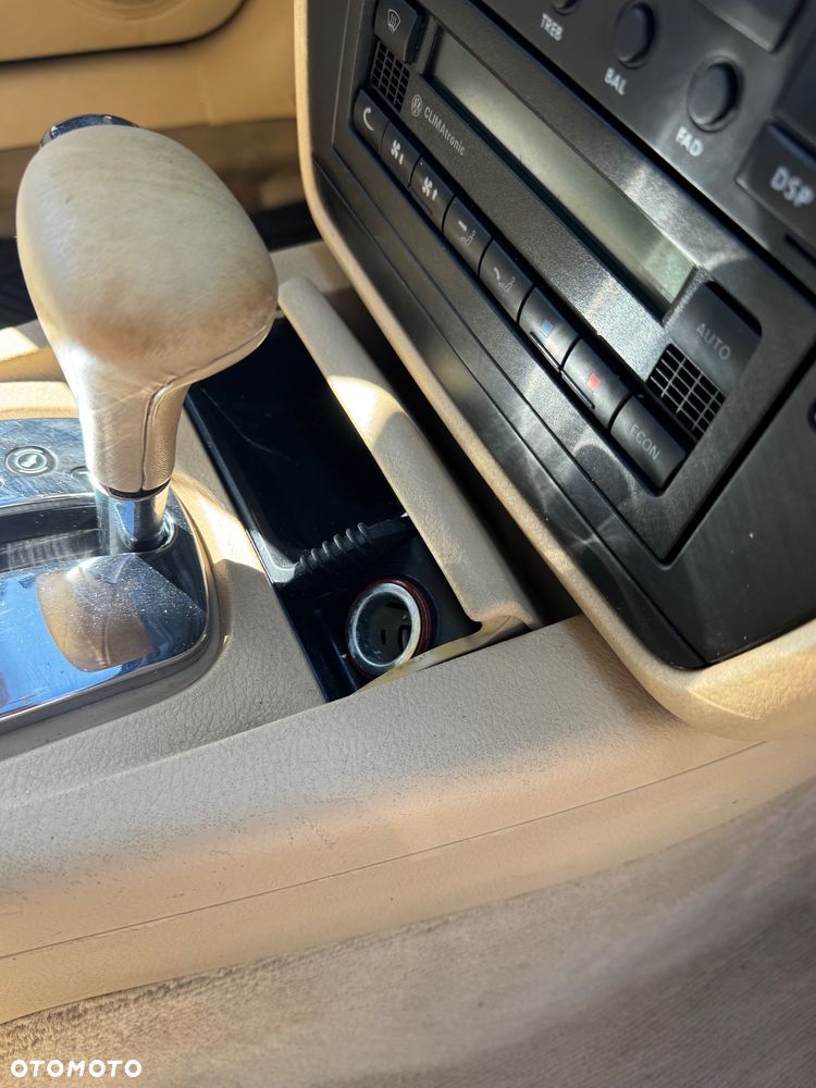 Volkswagen Passat 1.9 TDI Highline - 20