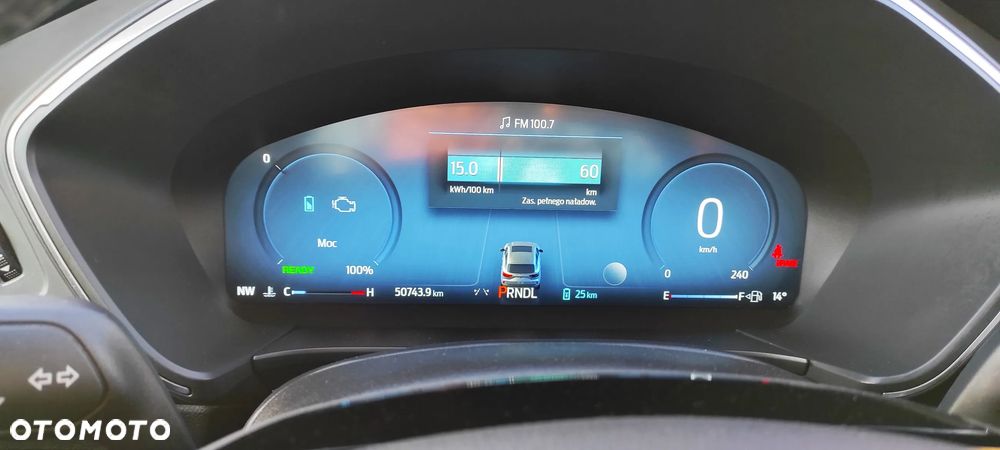 Ford Kuga - 21