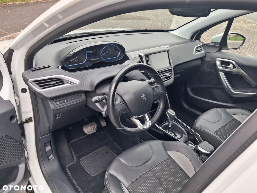 Peugeot 2008 - 16