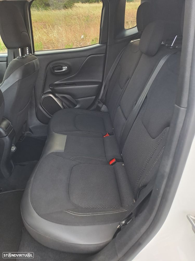 Jeep Renegade 1.6 MJD Limited - 12