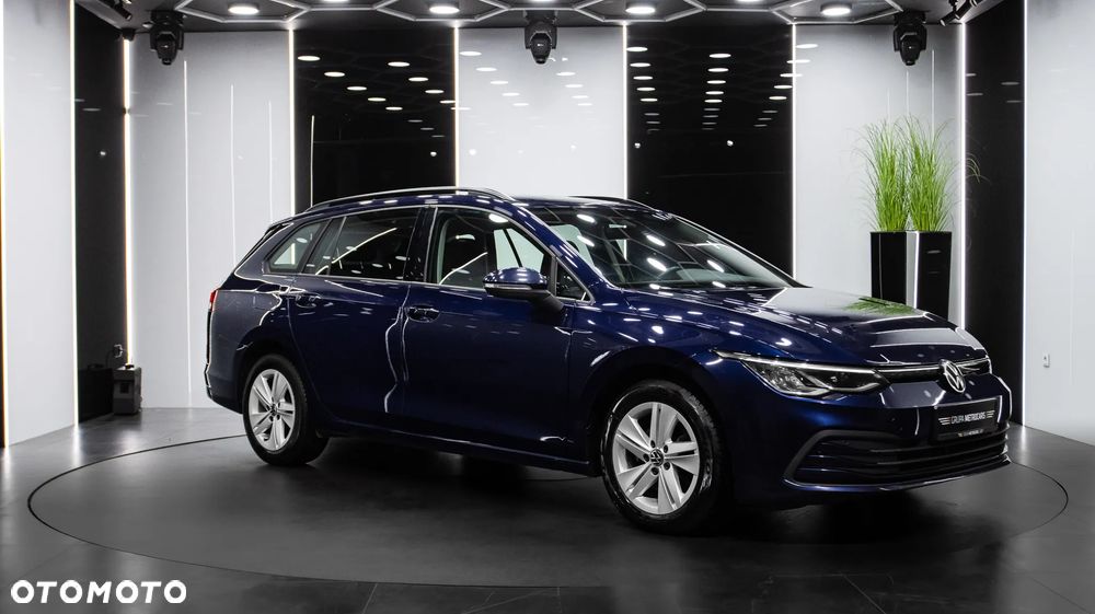 Volkswagen Golf Variant 1.5 eTSI EVO Life DSG - 9
