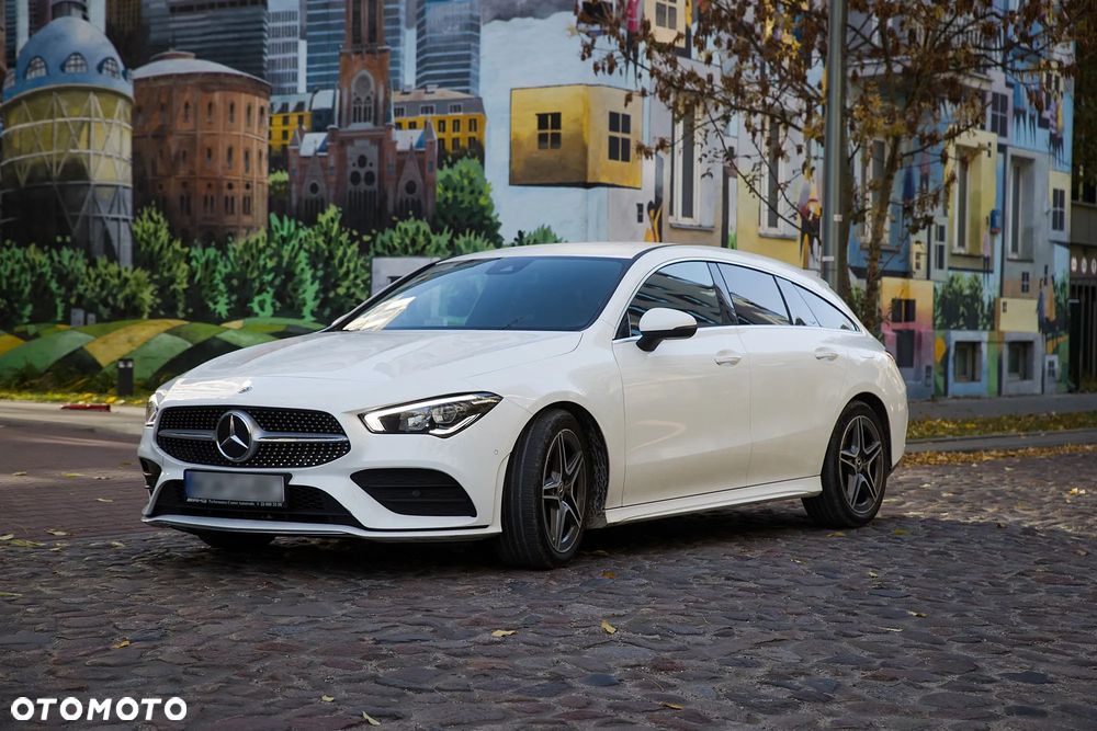 Mercedes-Benz CLA 200 AMG Line 7G-DCT - 3