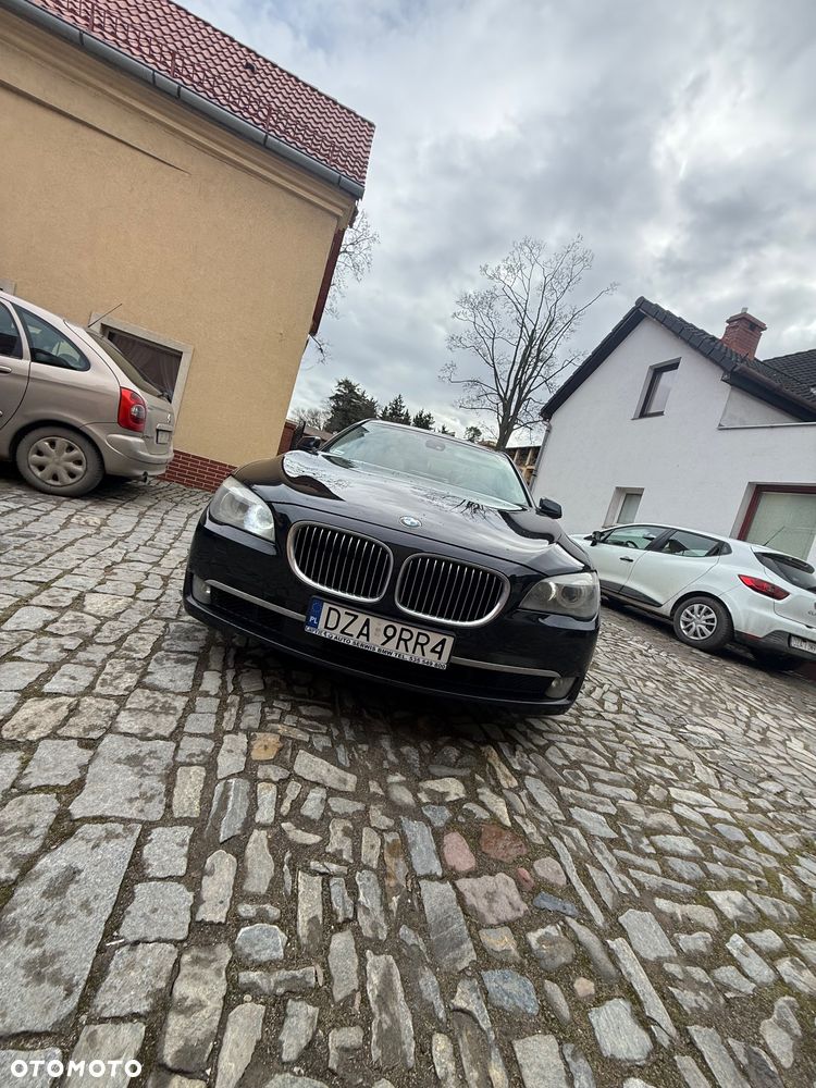 BMW Seria 7 740d xDrive - 2