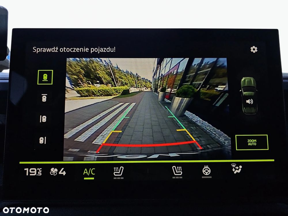 Dacia Duster 1.6 Full Hybrid 140 Journey MMT - 20