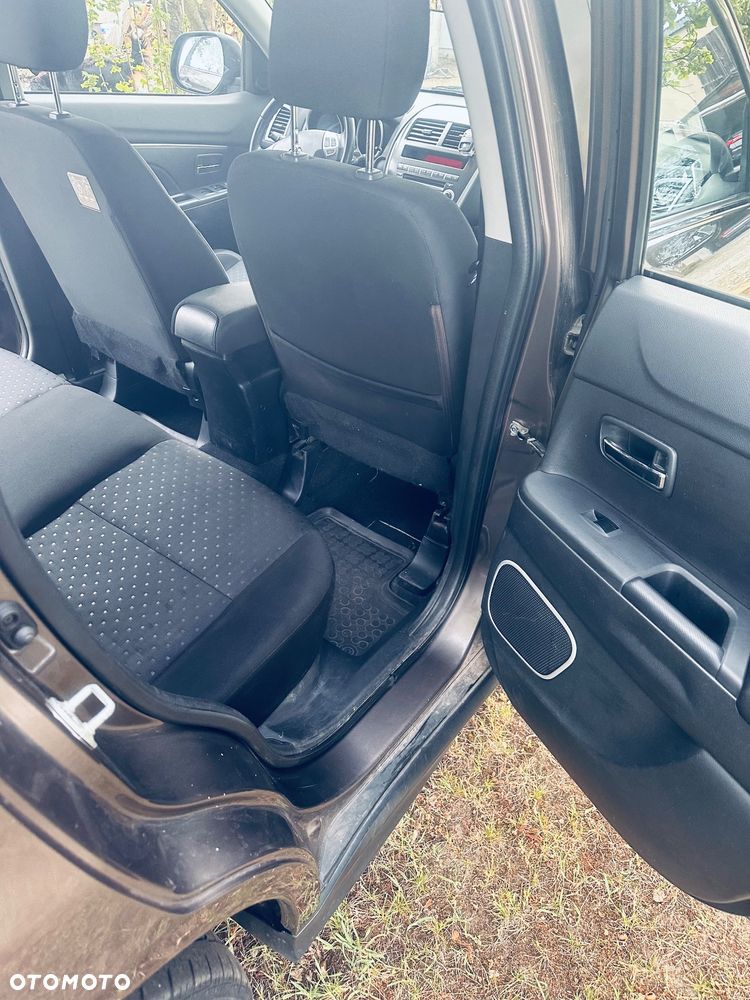 Mitsubishi ASX 1.6 Active - 11