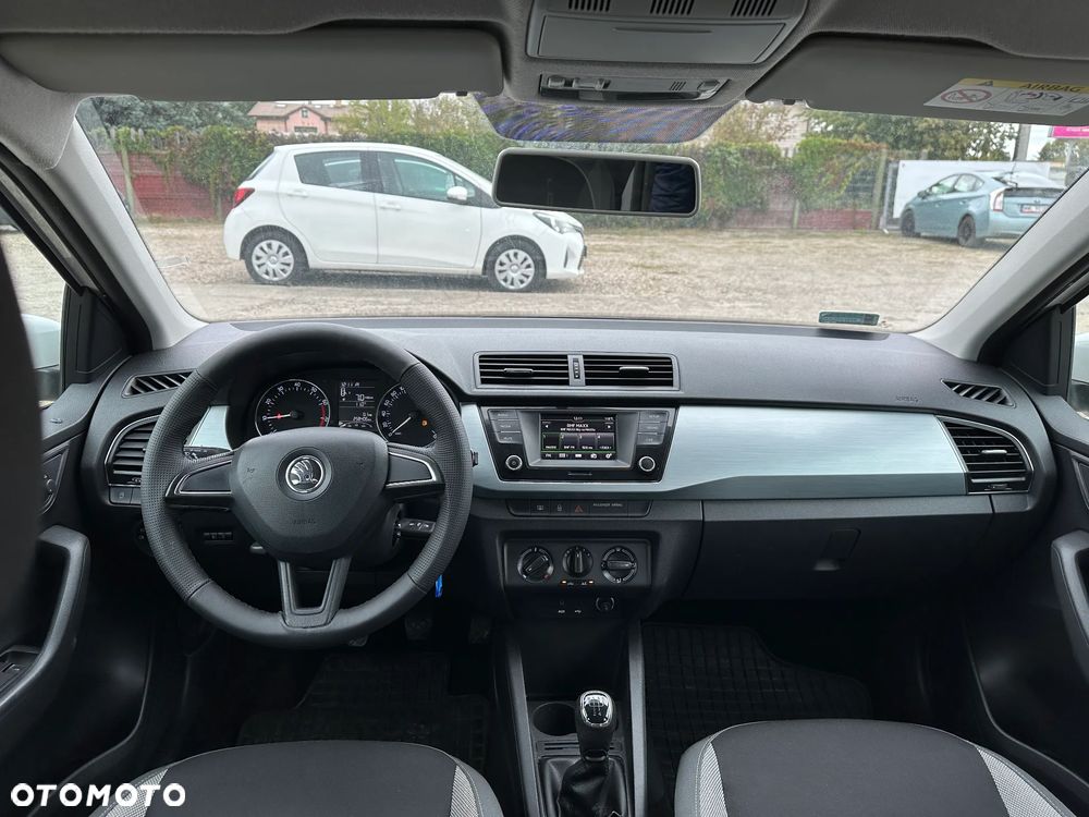 Skoda Fabia - 14