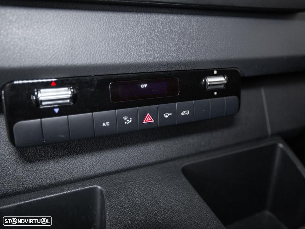Mercedes-Benz E-SPRINTER STANDARD 55/47 KWH C/IVA - 19
