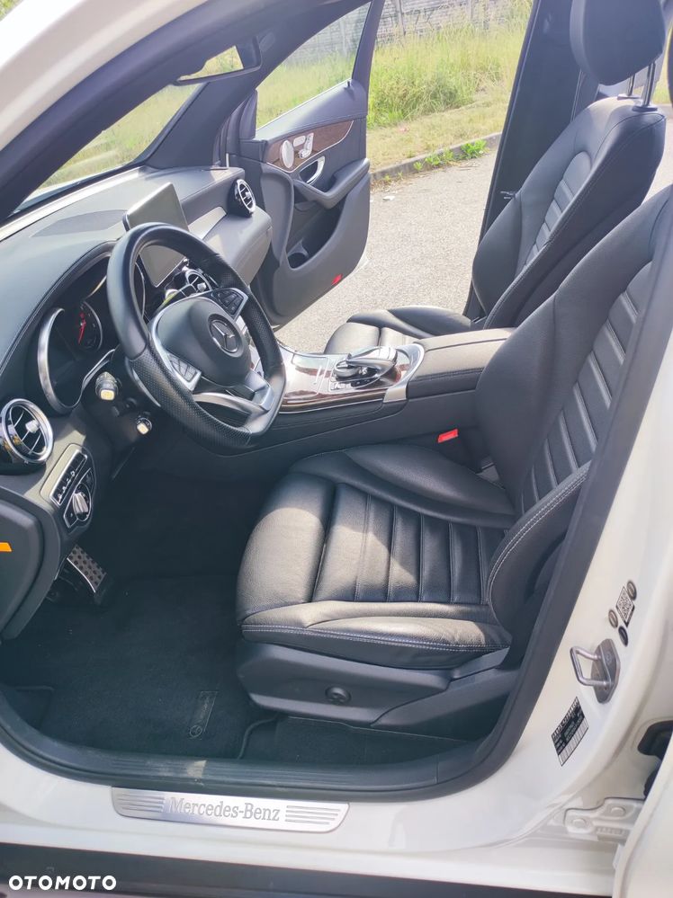 Mercedes-Benz GLC - 8