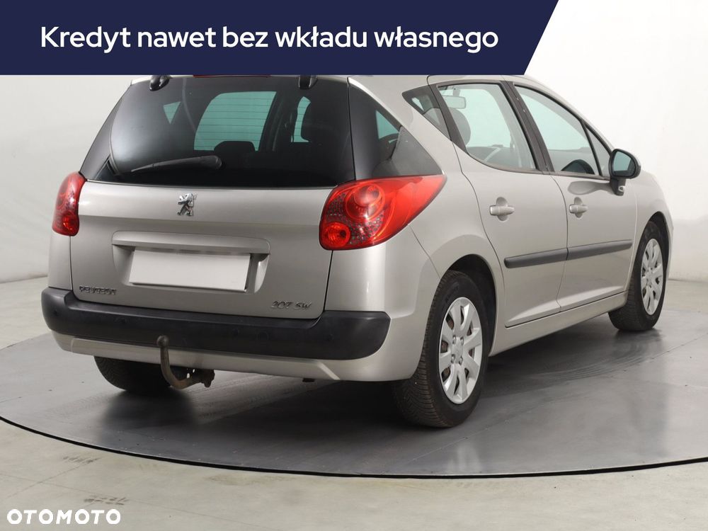 Peugeot 207 - 7