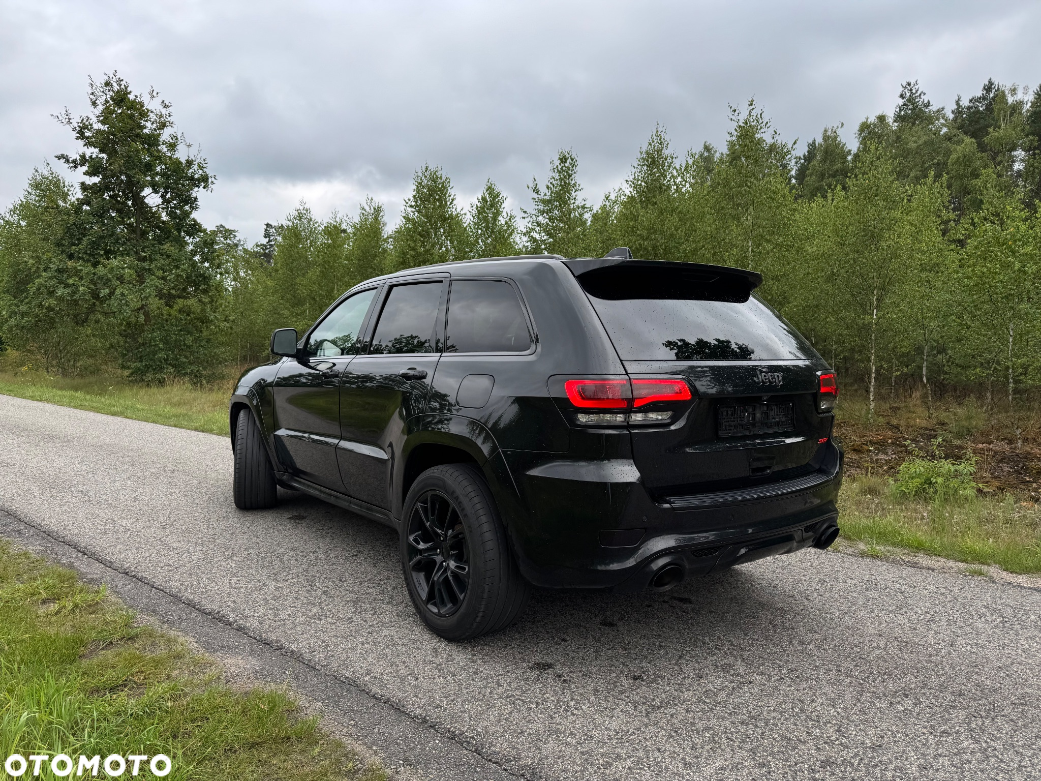 Jeep Grand Cherokee SRT - 6