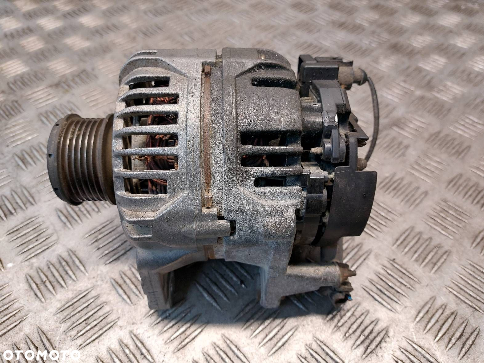 ALTERNATOR VOLKSWAGEN LUPO I 1.2 TDI 045903023 - 2