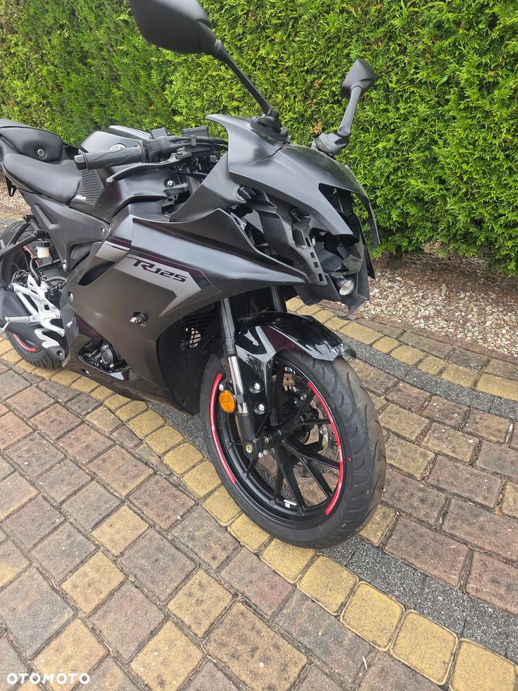 Yamaha YFZ - 4