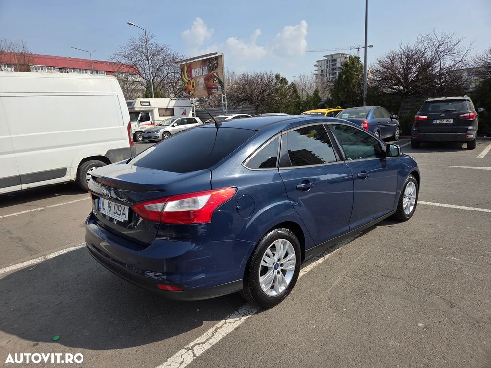 Ford Focus 1.6 TDCi DPF Titanium - 4