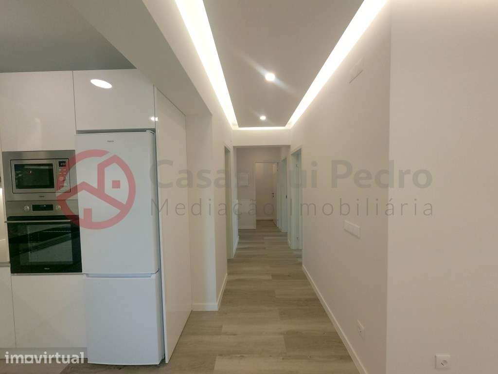T3 totalmente remodelado na Cova da Piedade, Quinta do Janeiro, Qua... - Grande imagem: 5/19