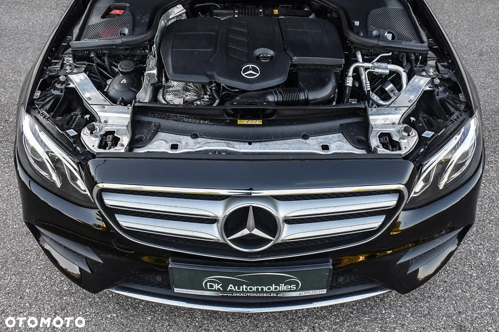 Mercedes-Benz Klasa E 220 d T 9G-TRONIC AMG Line - 18